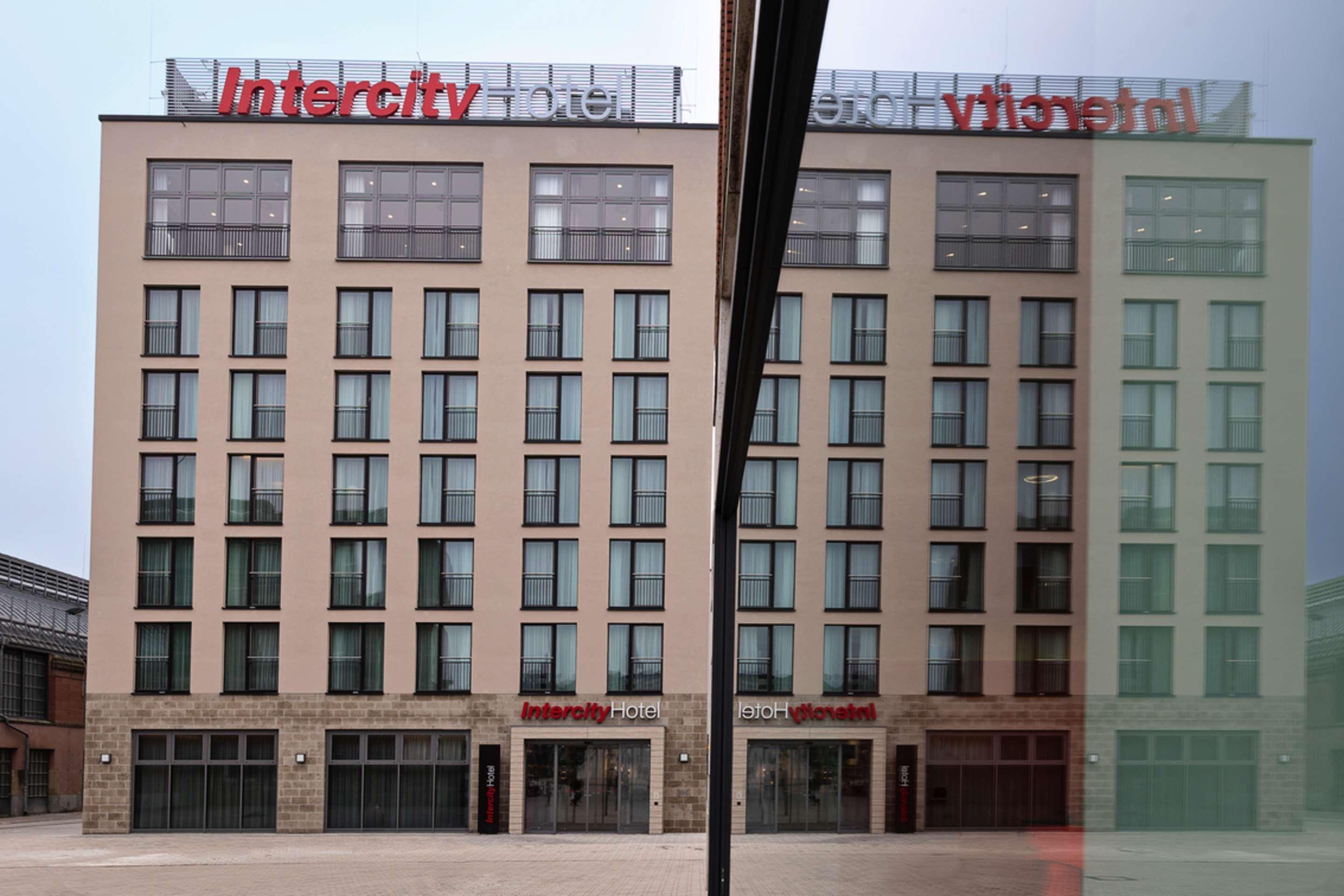 Intercityhotel Wiesbaden Ngoại thất bức ảnh