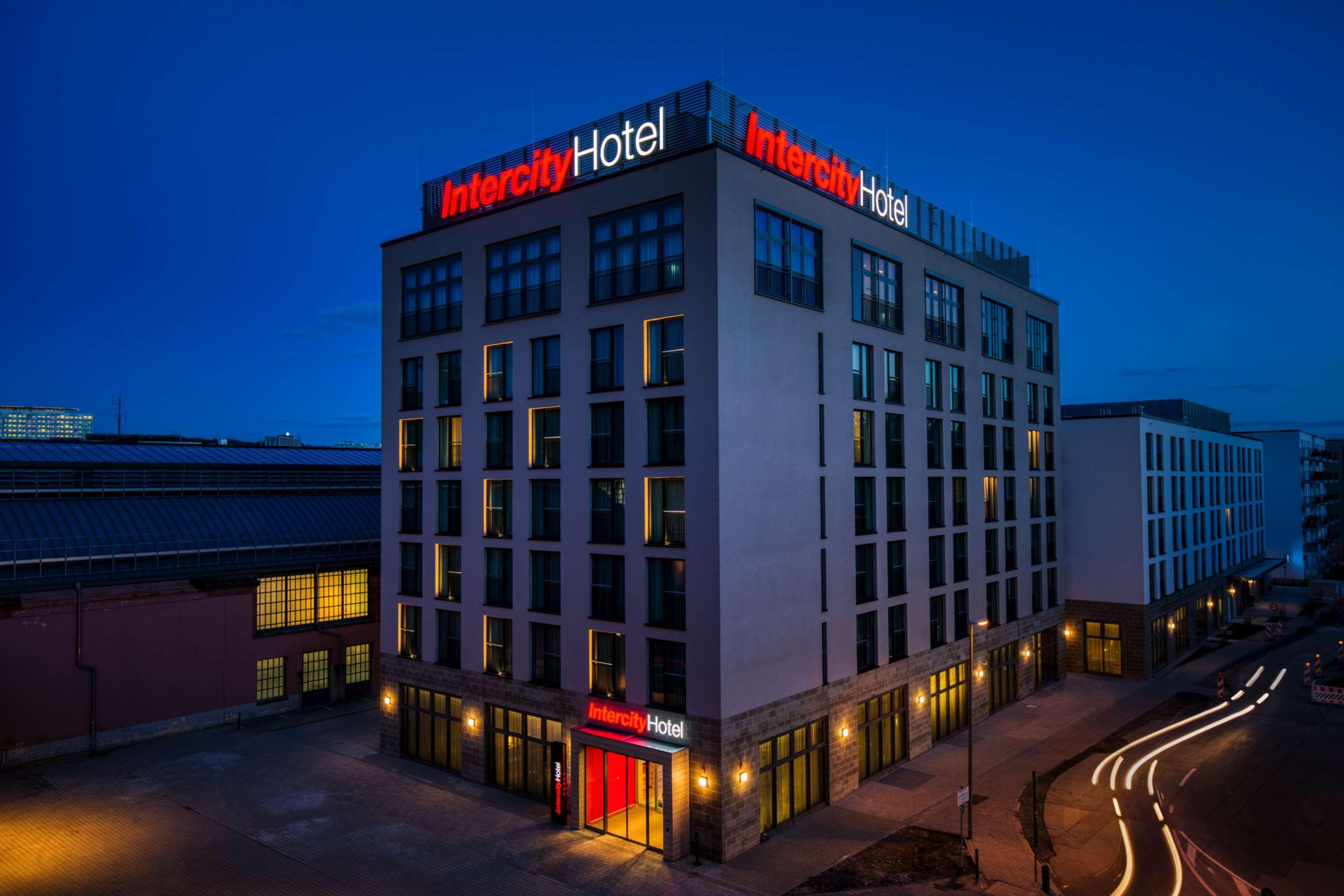 Intercityhotel Wiesbaden Ngoại thất bức ảnh