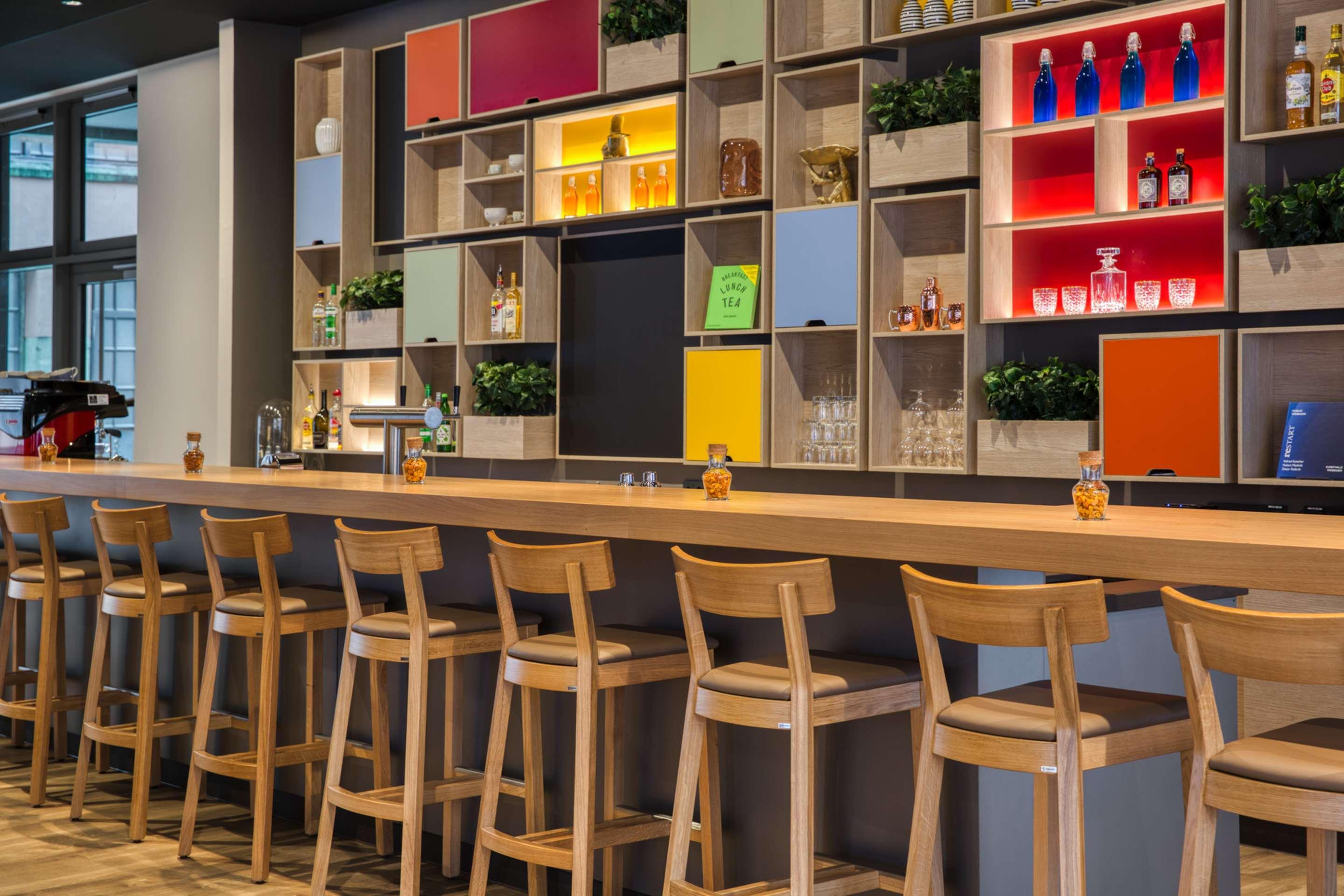 Intercityhotel Wiesbaden Ngoại thất bức ảnh